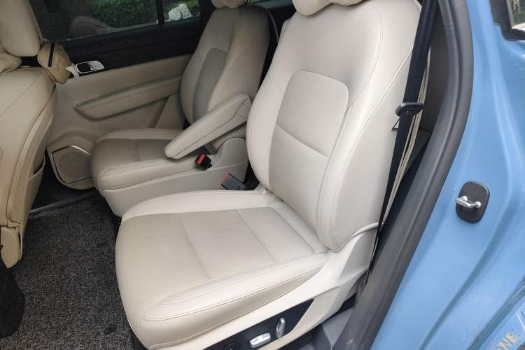 Used Li Auto ONE 2021 Extended-Range 6-Seater Version Left Rear Seat