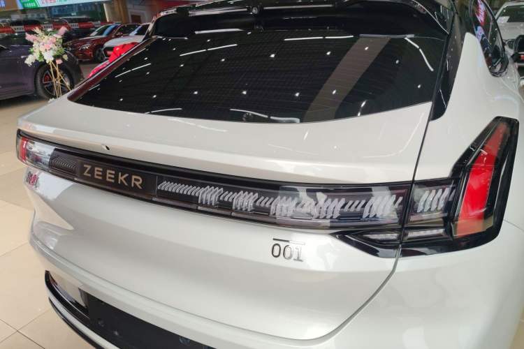 Used Zeekr 001 2024 WE Edition 100 kWh Rear-Drive
