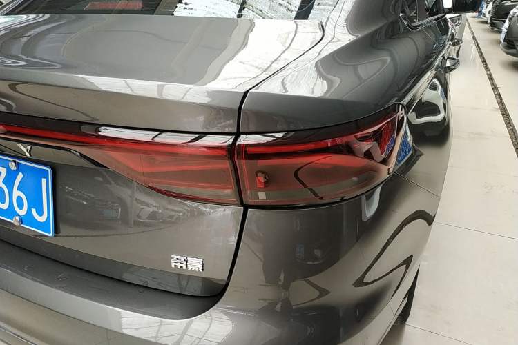 Used Geely Auto Emgrand 2022 4th Generation 1.5L CVT Luxury Model