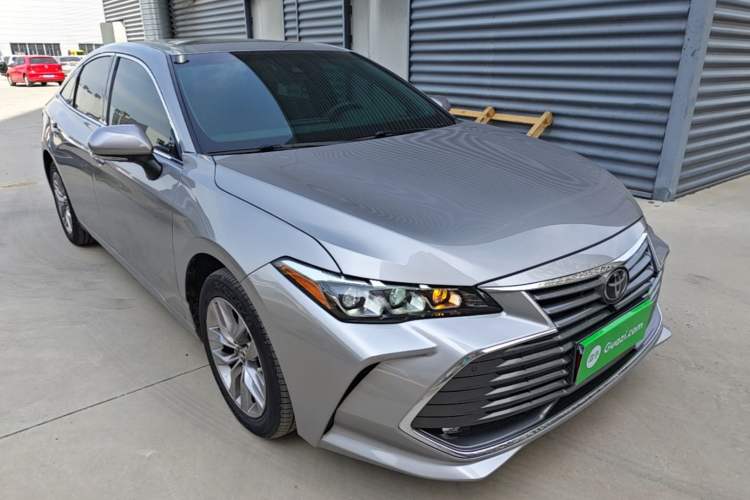 Used Toyota Avalon 2019 2.0L Ambition Edition China VI
