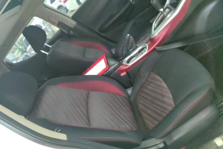 Used Nissan Lannia 2020 1.6L CVT Cool Edition Right Front Seat