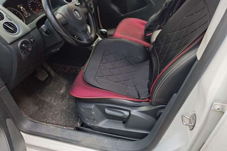 Used Volkswagen Tiguan L 2016 280TSI Automatic Two-Wheel-Drive Silk Road Style Edition
