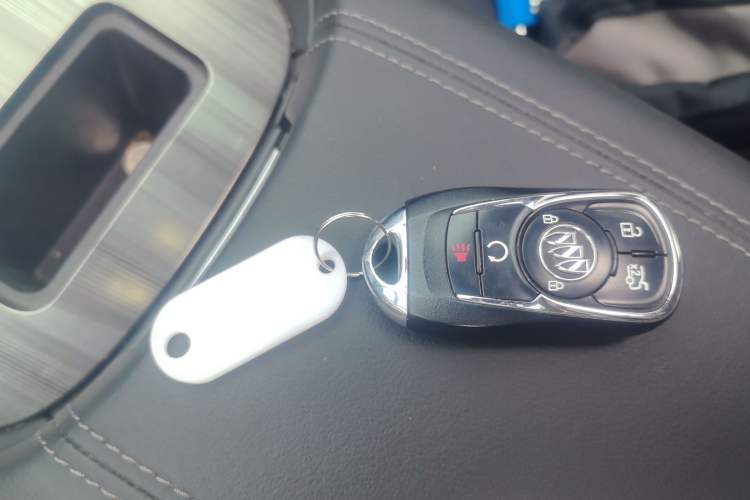 Used Buick LaCrosse 2019 28T Luxury Version
