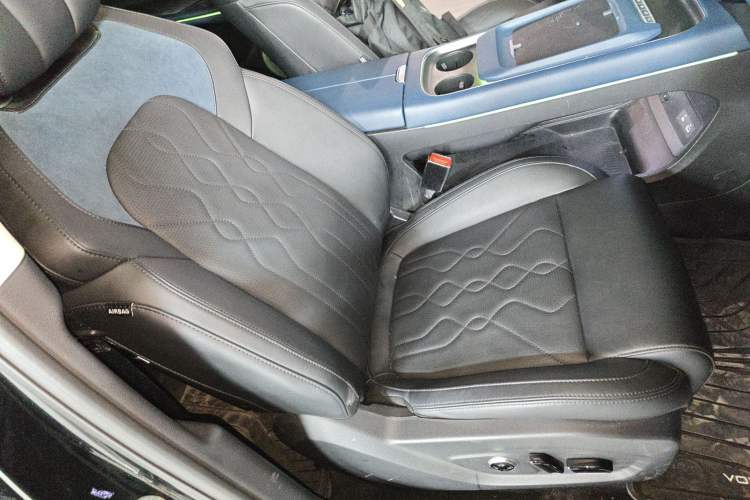 Used VOYAH FREE 2024 Ultra-Long Range Intelligent Driving Version Right Front Seat