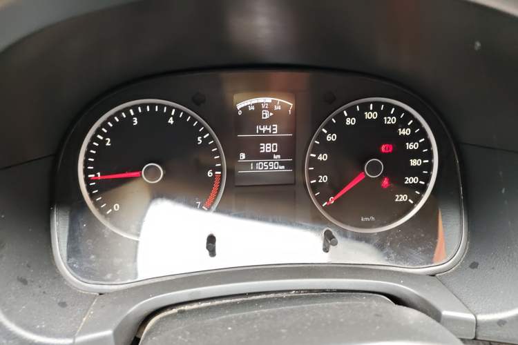 Used Volkswagen Lavida 2013 Classic 1.6L Manual Fashion Edition
