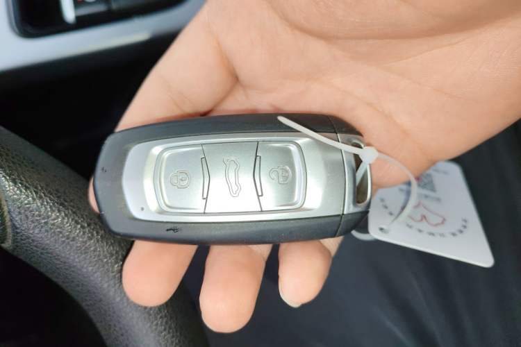 Used Geely Auto Emgrand X7 Sport 2021 Million Edition 1.8TD DCT Two-Wheel Drive Comfort Model