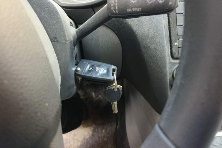 Used Skoda Octavia 2015 1.6L Manual Yijie Edition
