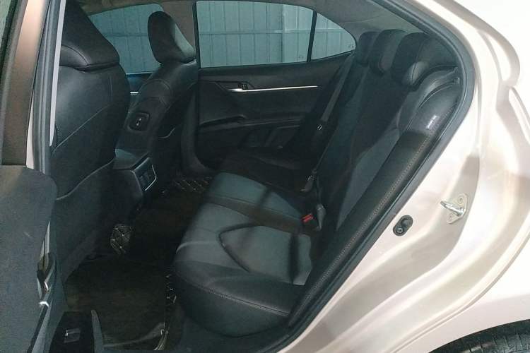 Used Toyota Camry 2021 2.0G Luxury Edition Left Rear Seat