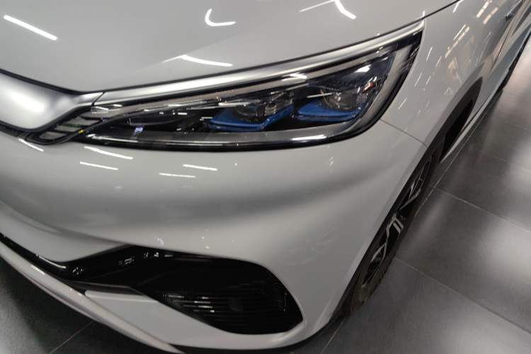 Used BYD Yuan PLUS 2024 Honor Edition 430KM Beyond Model
