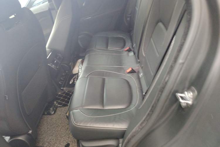 Used Jaguar F-PACE 2018 2.0T All-Wheel Drive R-Sport Sport Edition Left Rear Seat