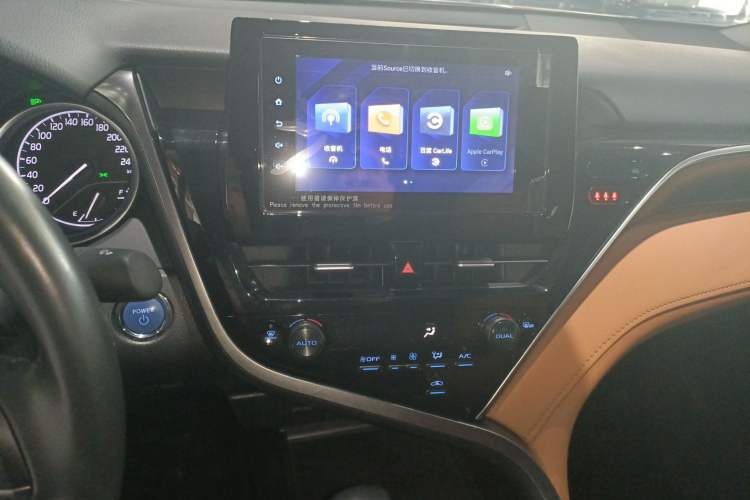 Used Toyota Camry 2021 Dual-Motor 2.5 HGVP Leading Edition Audio And AC Panel