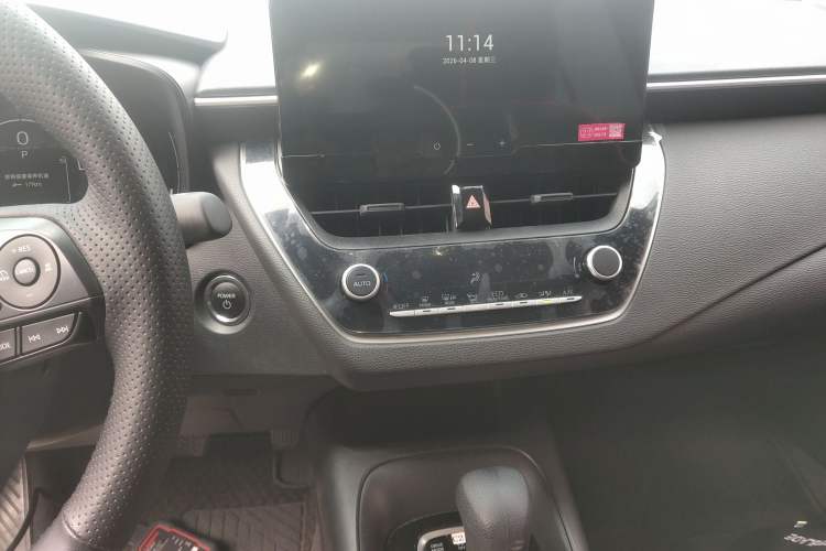 Used Toyota Corolla 2024 1.8L Smart Electric Hybrid Dual-Engine Pioneer Edition Audio And AC Panel