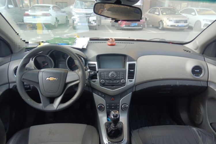 Used Chevrolet Cruze 2013 1.6L SL Sunroof Edition MT

