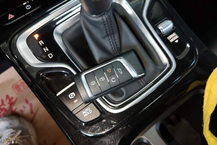 Used GAC Trumpchi M6 2023 PRO 270T DCT Luxury Edition
