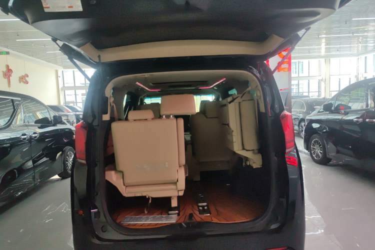 Used Toyota Alphard 2020 Dual-Engine 2.5L Prestige Edition