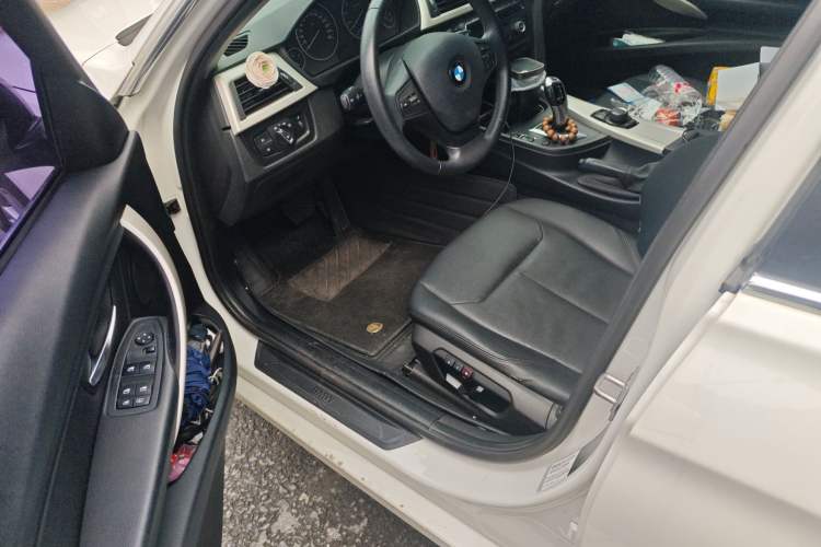 Used BMW 3 Series 2014 320Li Fashion Model