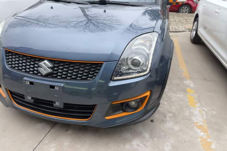 Used Suzuki Swift 2016 1.5L Automatic Fashionable Coolplay Edition
