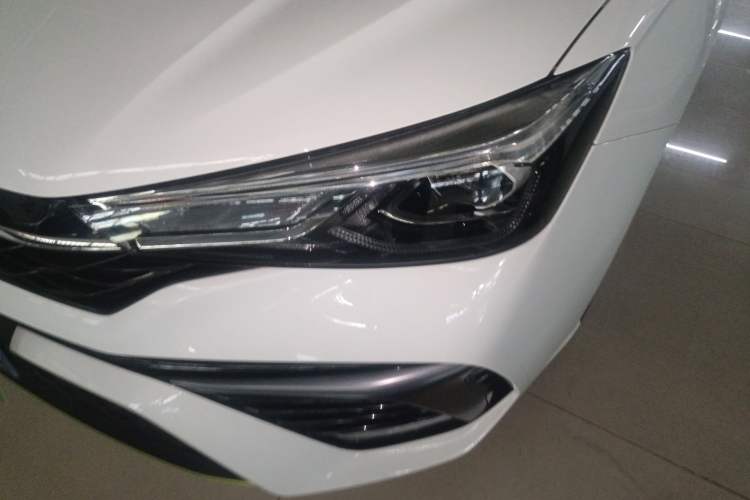 Used Roewe i5 2021 1.5L CVT Platinum Edition Left Front Headlight