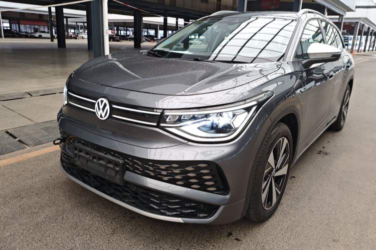 Used Volkswagen ID.6 X 2023 Pure Long-Range Version