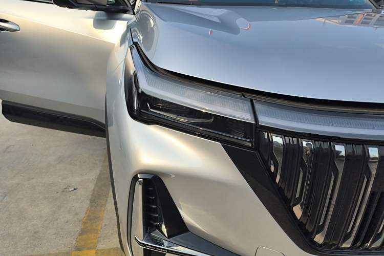 Used Geely Auto FX11 2025 4th Generation 1.5TD DCT Jinxiu