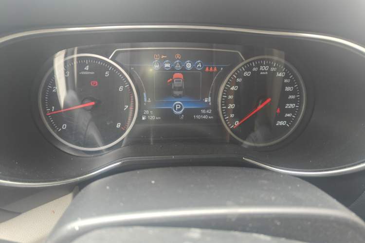 Used Hongqi H5 2018 30TD Smart Connect Dynamic Edition
