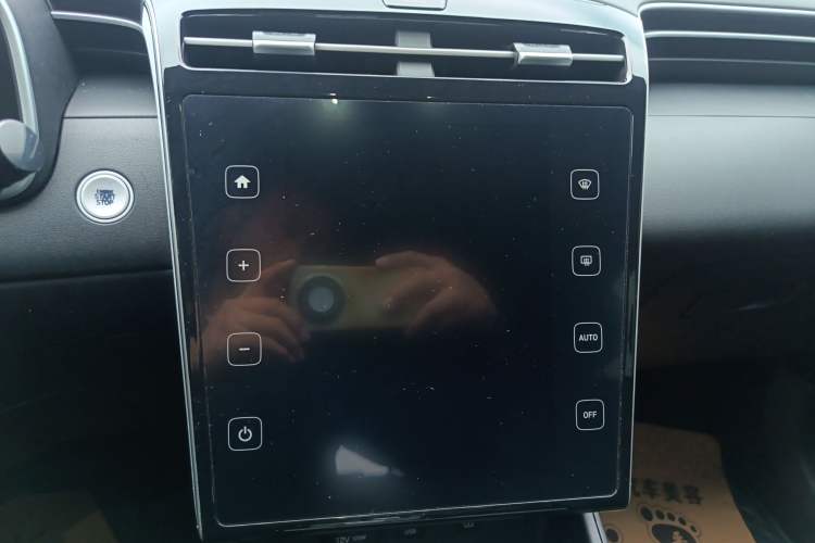 Used Hyundai Tucson 2023 Tucson L 1.5T Automatic Two-Wheel Drive GLX Elite Edition Audio And AC Panel