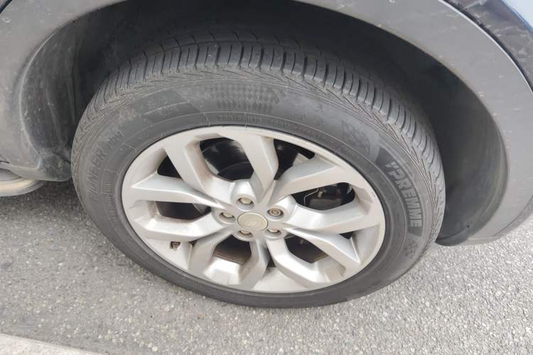 Used Land Rover Discovery Sport 2015 2.0T SE