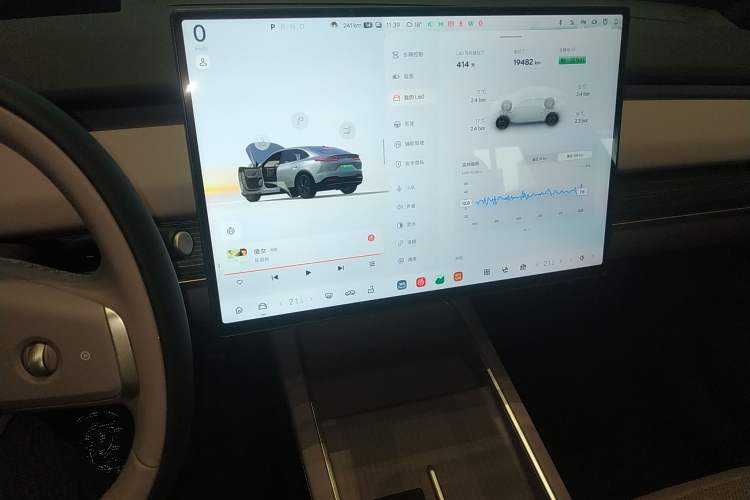 Used ONVO L60 2024 60 kWh Rear-Drive Version