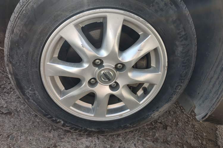 Used Nissan Sunny 2015 1.5XE Manual Comfort Edition