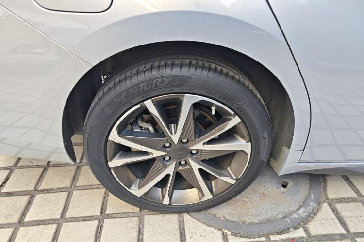 Used AION S Plus 2022 70 Intelligent Edition
