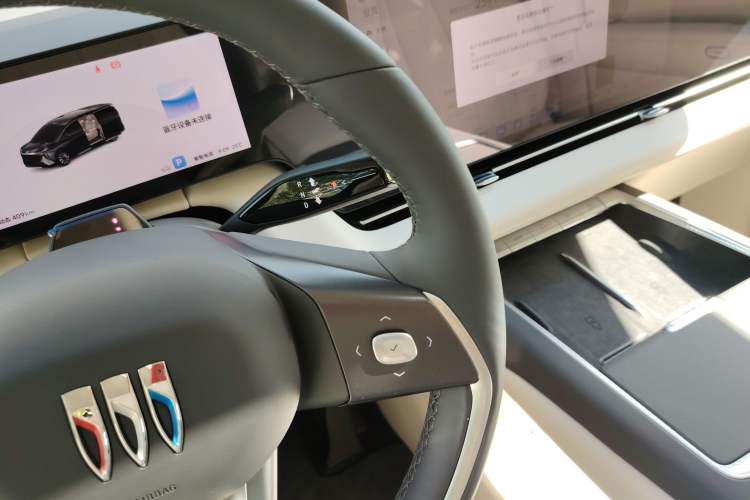 Used Buick Envision Family 2026 Luxury Edition Gear Lever