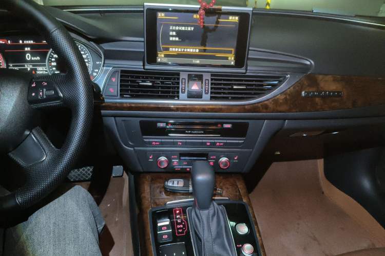 Used Audi A6L 2014 30 FSI Comfort Model
