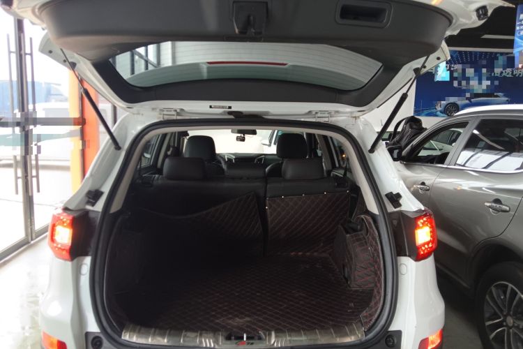 Used Changan CS75 2016 1.8T Automatic Elite Model China V Standard
