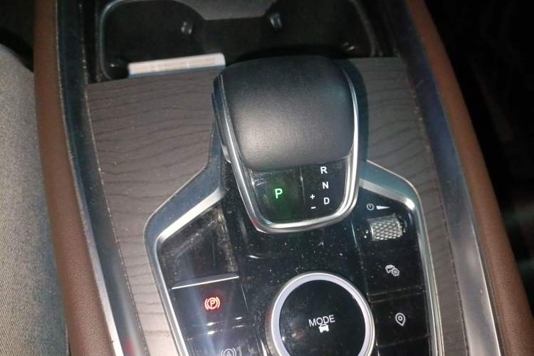 Used Chery Tiggo 8 PRO 2024 Champion Edition 390T Two-Wheel Drive Aoshi Version 5 Seats