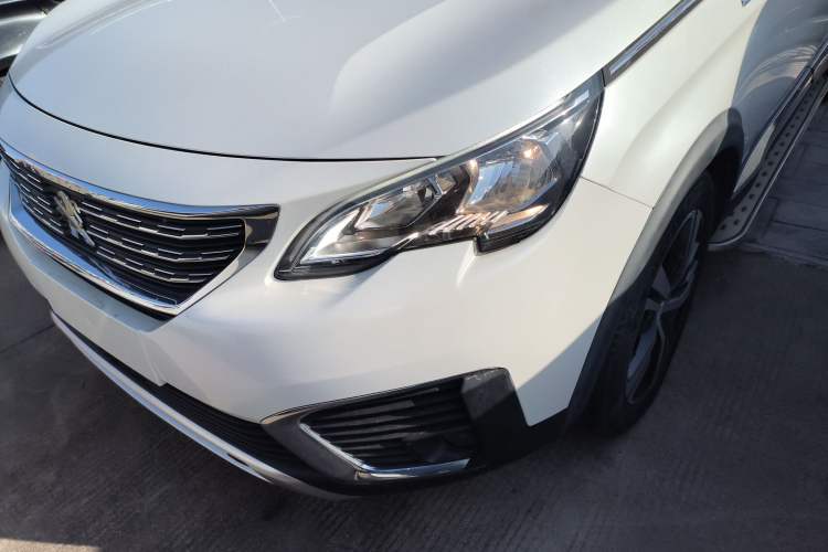 Used Peugeot 5008 2017 380THP 5-Seater Elite Edition