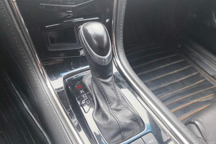 Used Cadillac ATS-L 2017 28T Fashion Edition
