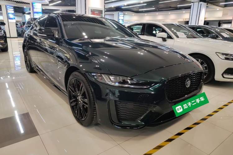 Used Jaguar XEL 2025 2.0T 250 PS R-DYNAMIC 90th Anniversary Edition Front Right 45 Deg