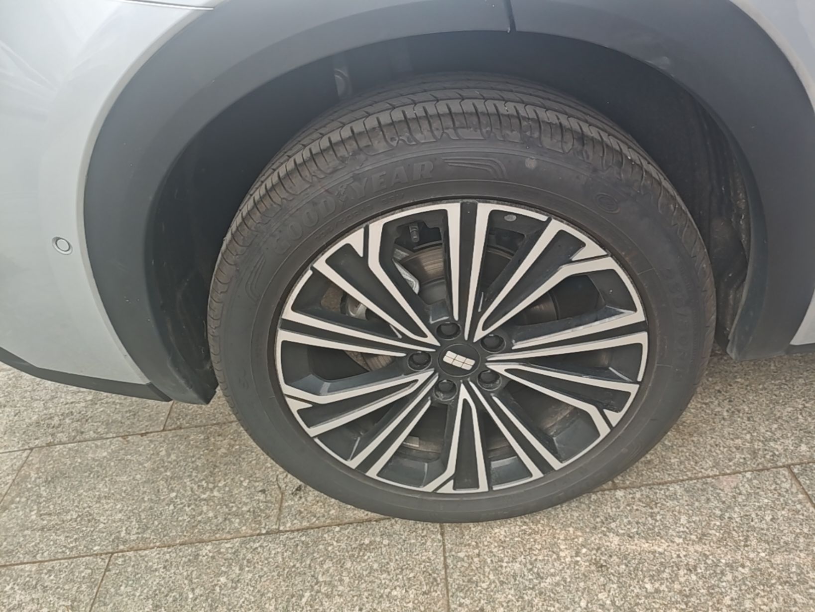 Geely Galaxy Xingjian 7 EM-i 2026 Model 135km Starship Version — снимка 11
