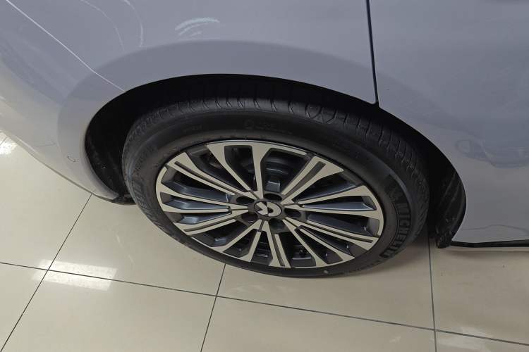 Used Nio ET5T 2025 100kWh Touring
