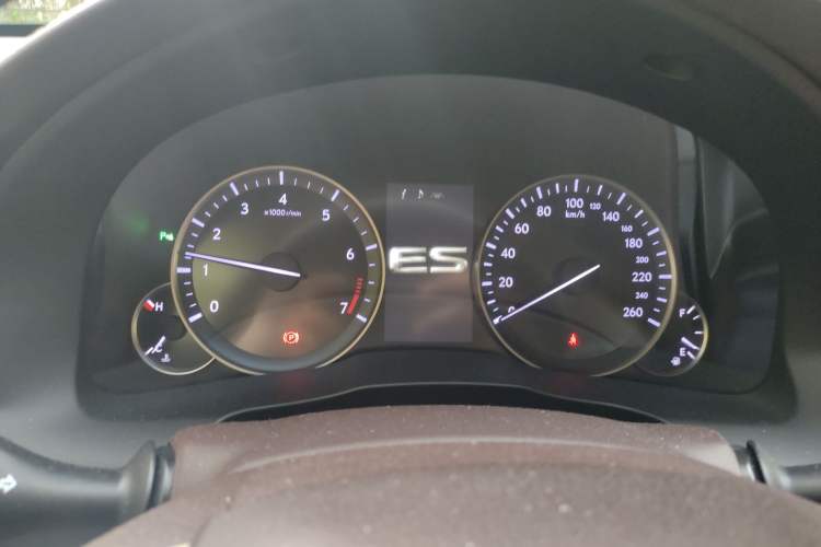 Used Lexus ES 2015 200 Elite Edition