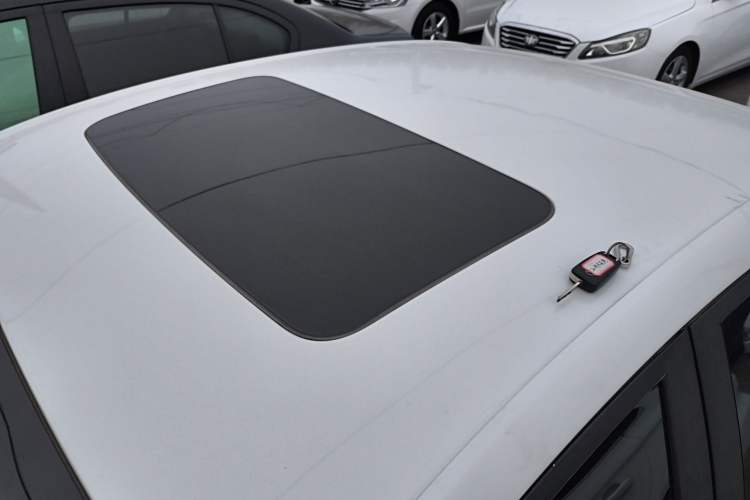 Used Buick GT 2021 Exemplar 1.5L Automatic Elite Version Roof