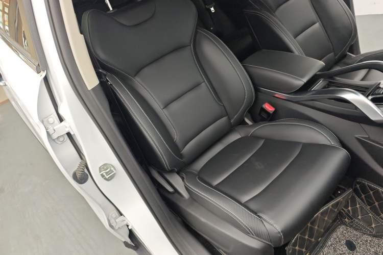 Used Geely Auto Emgrand X7 Sport 2020 1.8TD DCT Smart PRO Right Front Seat