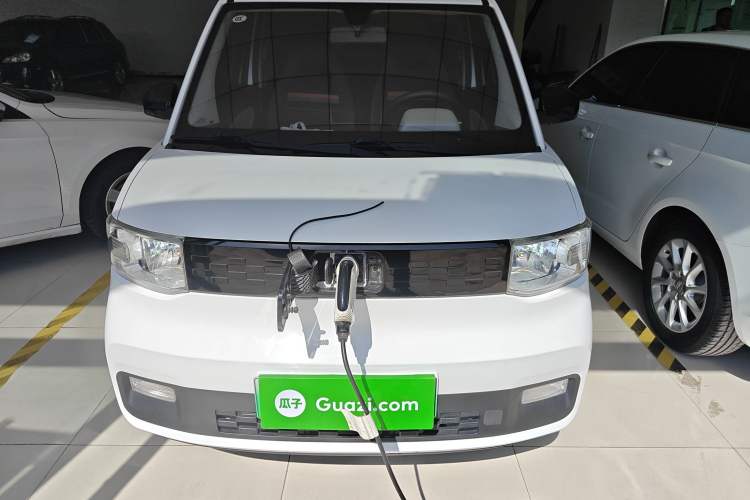 Used Wuling Hongguang MINIEV 2020 Zizai Version Lithium-NMC Front