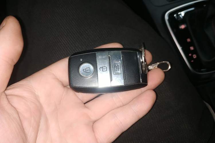 Used Kia KX Cross 2018 1.6L Automatic Dynamic Sunroof Version