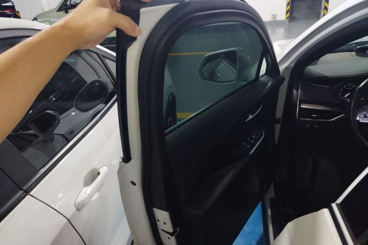 Used Cadillac XT4 2021 28T Two-Wheel Drive Tech Edition