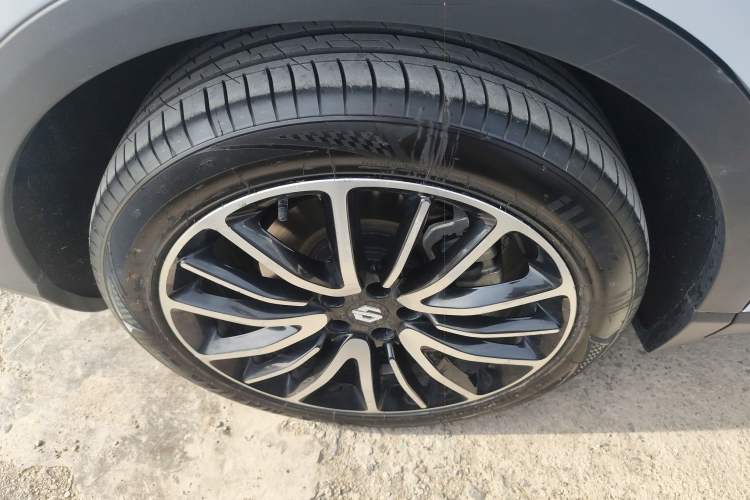 Used Leapmotor C11 2023 Pure Electric 500 Smart Edition Right Rear Wheel Hub