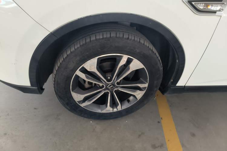 Used Luxgen U6 SUV 2017 1.8T Tech Value Model
