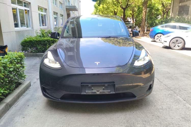 Used Tesla Model Y 2024 Long-Range All-Wheel-Drive Version
