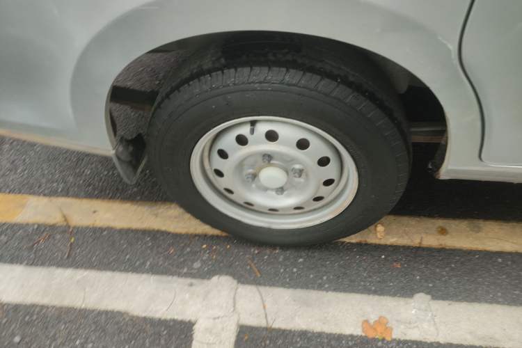 Used Wuling Rongguang V 2016 1.5L Practical Version
