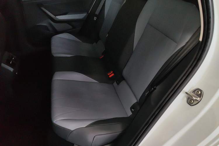 Used Volkswagen Lavida 2024 1.5L Automatic 5 Million Edition Left Rear Seat